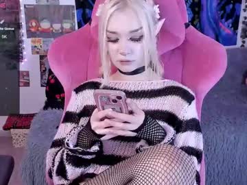 cam girl broodmommyy3 image #4075916