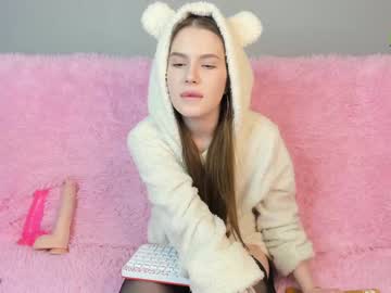 cam girl lola_myluv_ image #3629681