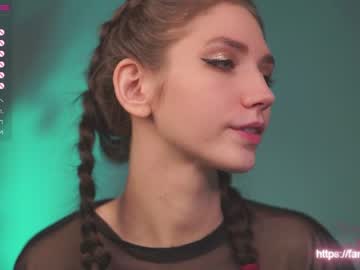 cam girl angels_kiss image #2920565