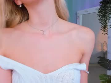 cam girl emmi_rosee image #1190590