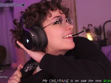 cam girl evelynpiers image #2824672