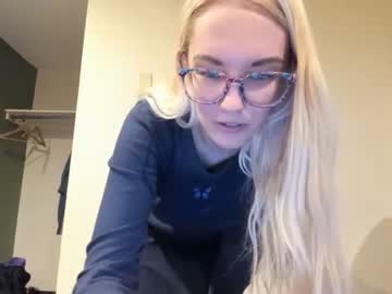 cam girl mariah95 image #650485