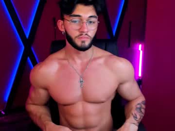 cam man merlin_muscular image #4010363