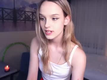 cam girl synneburby image #3999622