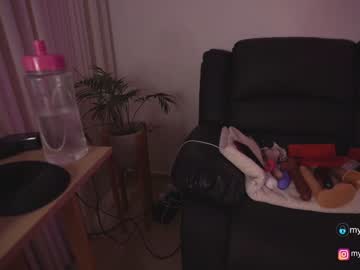 cam girl mykinkybunny image #2887835