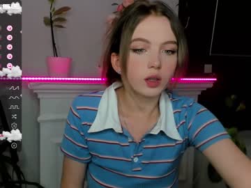 cam girl small_blondee image #2719925