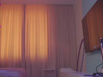 cam girl aveksmr image #2503716