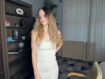 bonnie_kiss cam