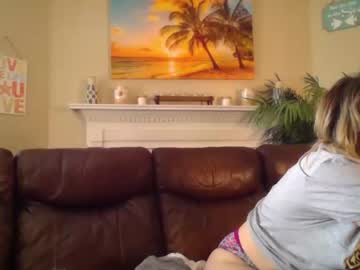 cam girl anniegetyourgun image #1199460