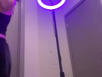 cam girl kateevanss image #4063879