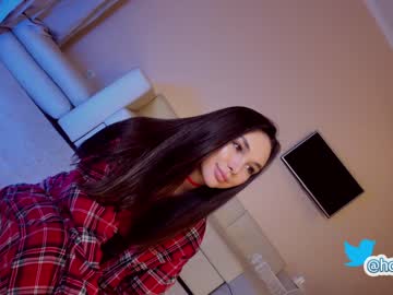 cam girl hollyextra image #3094985