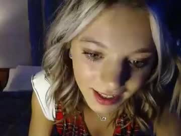 cam girl lily_marieee image #3713875