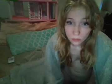 cam girl sm0keprincesspeach image #4041449