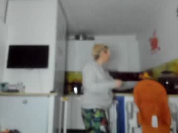 cam girl kiradivine image #3281968