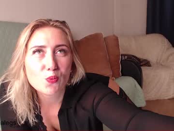 cam girl foxydiamond2020 image #2756442