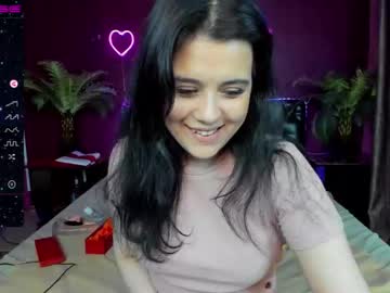cam girl sharlotte_gilbi image #2148216
