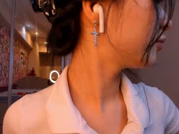 cam girl akino_17 image #1420677