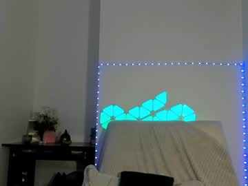 cam girl hotfallingdevil image #3665108