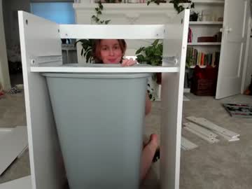 cam girl pretendlunch image #2337190