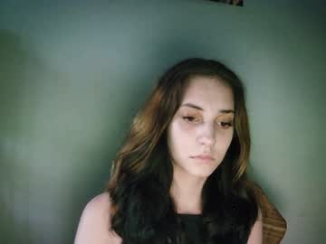 alice_shy2 cam