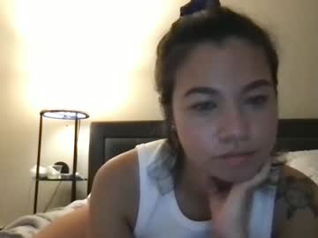 cam girl ittybittychloe image #219972