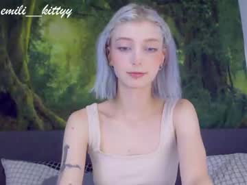 cam girl lit1le_kitty_ image #2296694