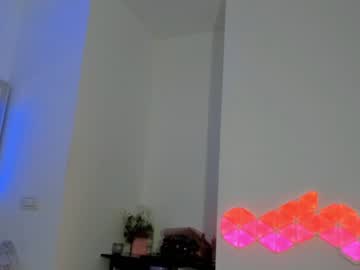 cam girl hotfallingdevil image #3299812