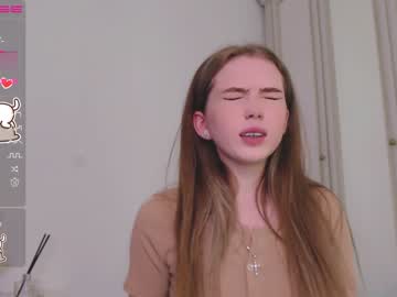 cam girl small_blondee image #3065135