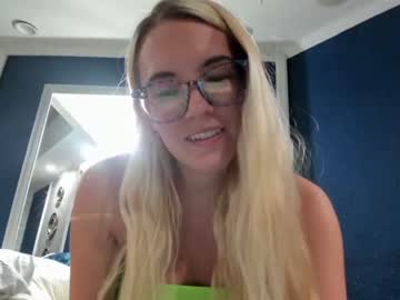 cam girl mariah95 image #131665