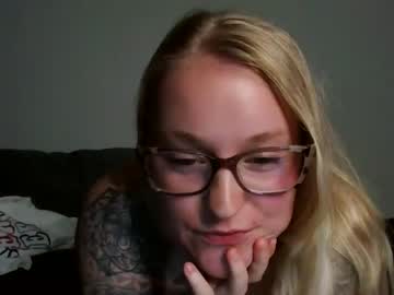 cam girl caitnicole69 image #3963608