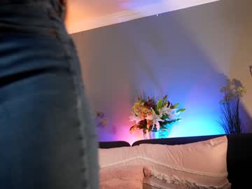 cam girl littlee33 image #3775581