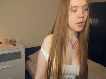 cam girl break_the_wall image #4021226