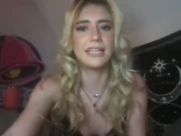 cam girl nikki_dreammm image #4051615