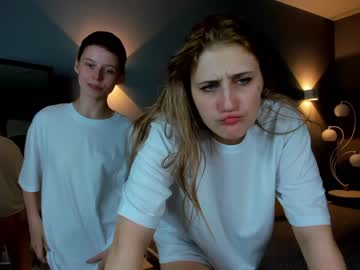 cam couple aleceiris image #2513270