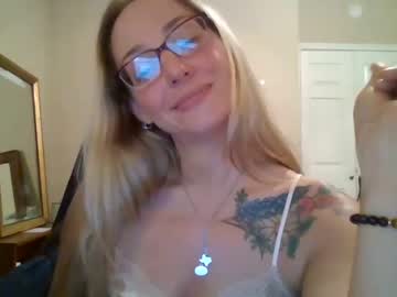 cam girl stillgorgeous image #2774180