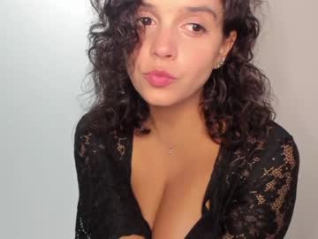 cam girl lilbeccaxo image #2781482