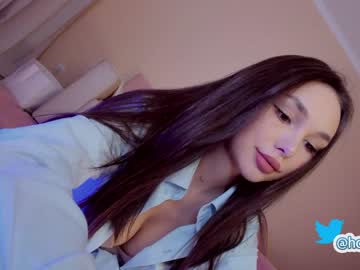 cam girl hollyextra image #2885605
