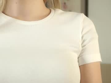 cam girl gillianelletson image #4039452