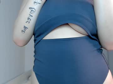 cam girl saintlyn image #2938004