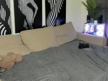 playful_kitty0 cam