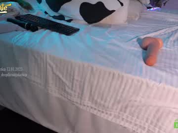 cam girl _deepthroatgalactica image #3487997