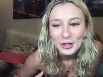 cam girl scarlettsantana_ image #3040476
