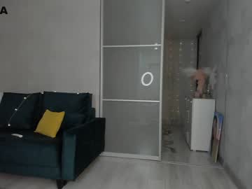 cam girl mia_devill image #3636925