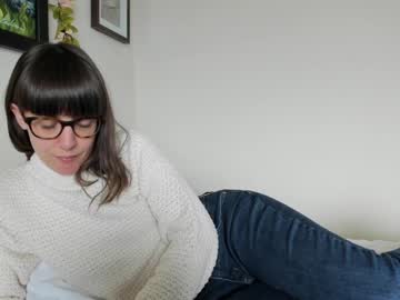cam girl ellynaomi image #682857