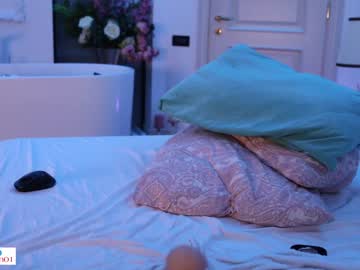 cam girl layanaqueen image #844957