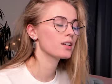 cam girl linellali image #2728940