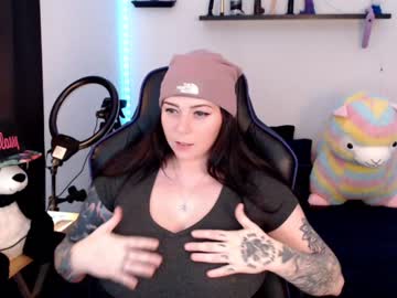 cam girl bigtittedtattedlesbian image #2822120