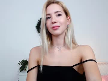 cam girl emmi_rosee image #839453