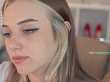 cam girl mia_milagros image #2071555