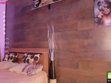 cam girl yolandabertha image #3746651